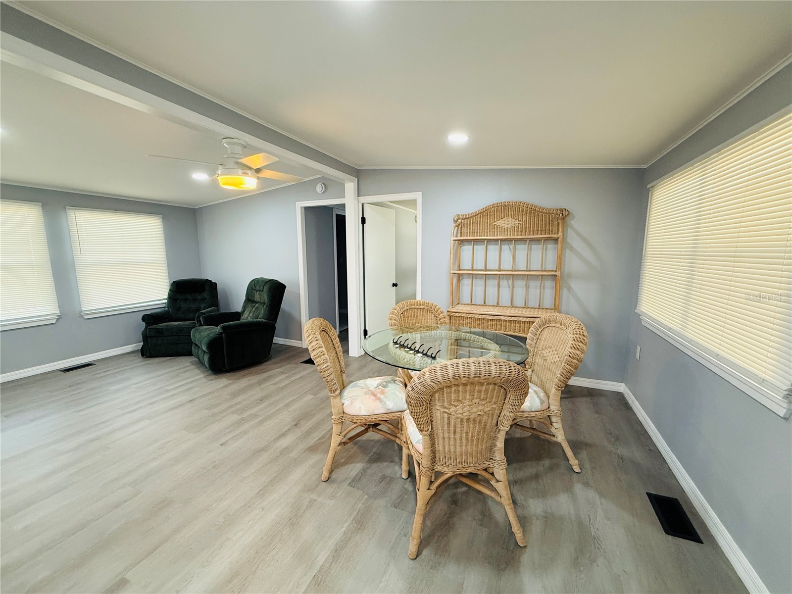 4851 W Gandy Boulevard #B7L27 Tampa FL 33611 TB8527834 image5