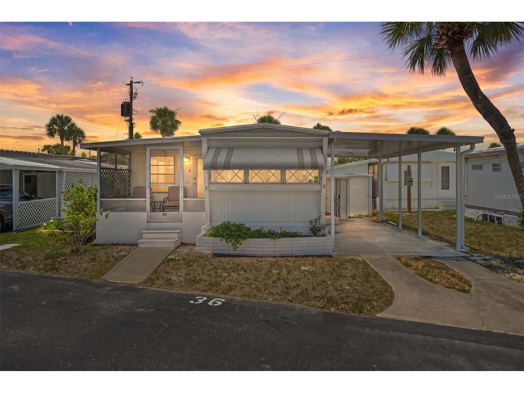 4851 W Gandy Boulevard #B9L36 Tampa FL 33611 TB8520332 image1