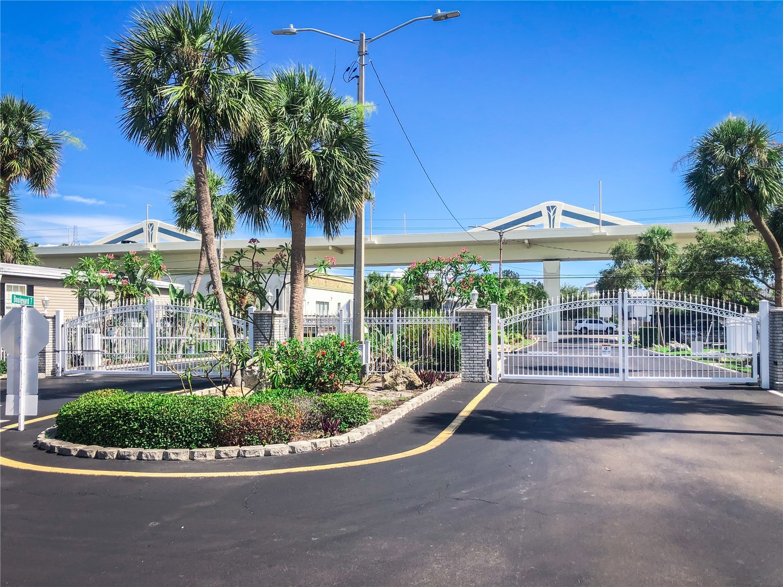 4851 W Gandy Boulevard #B9L36 Tampa FL 33611 TB8520332 image10