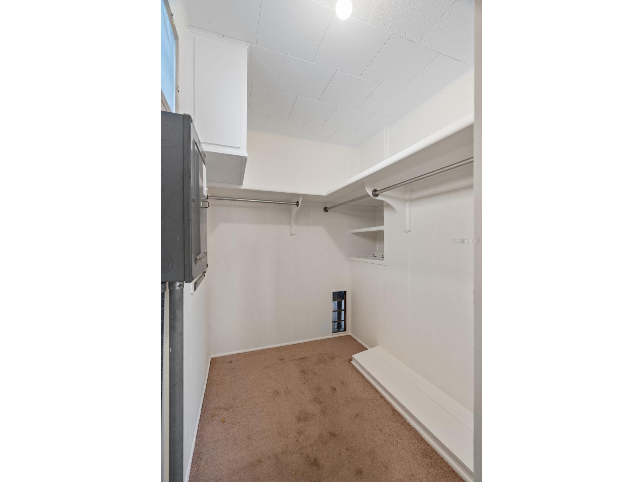 4851 W Gandy Boulevard #B9L36 Tampa FL 33611 TB8520332 image32