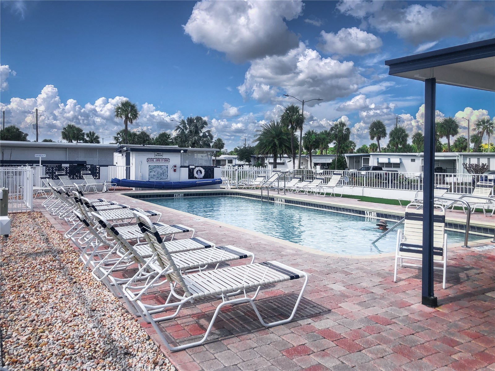 4851 W Gandy Boulevard #B9L36 Tampa FL 33611 TB8520332 image7