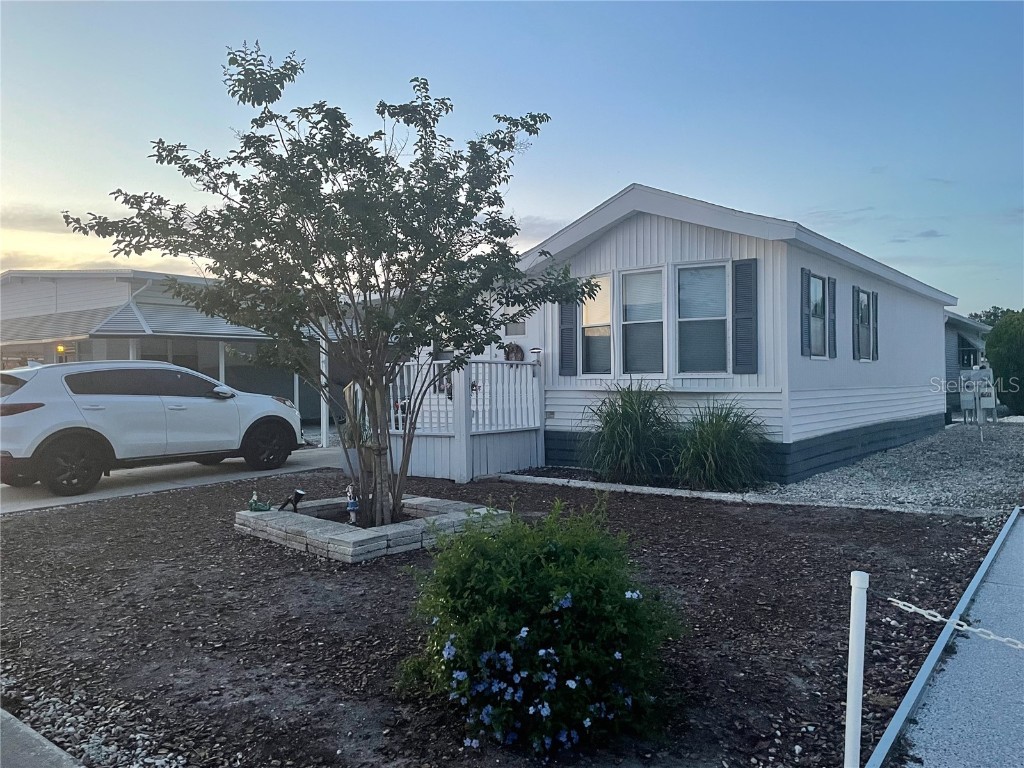 4852 Baker Avenue Zephyrhills FL 33541 - LAKE LEHIGH T3449933 image1