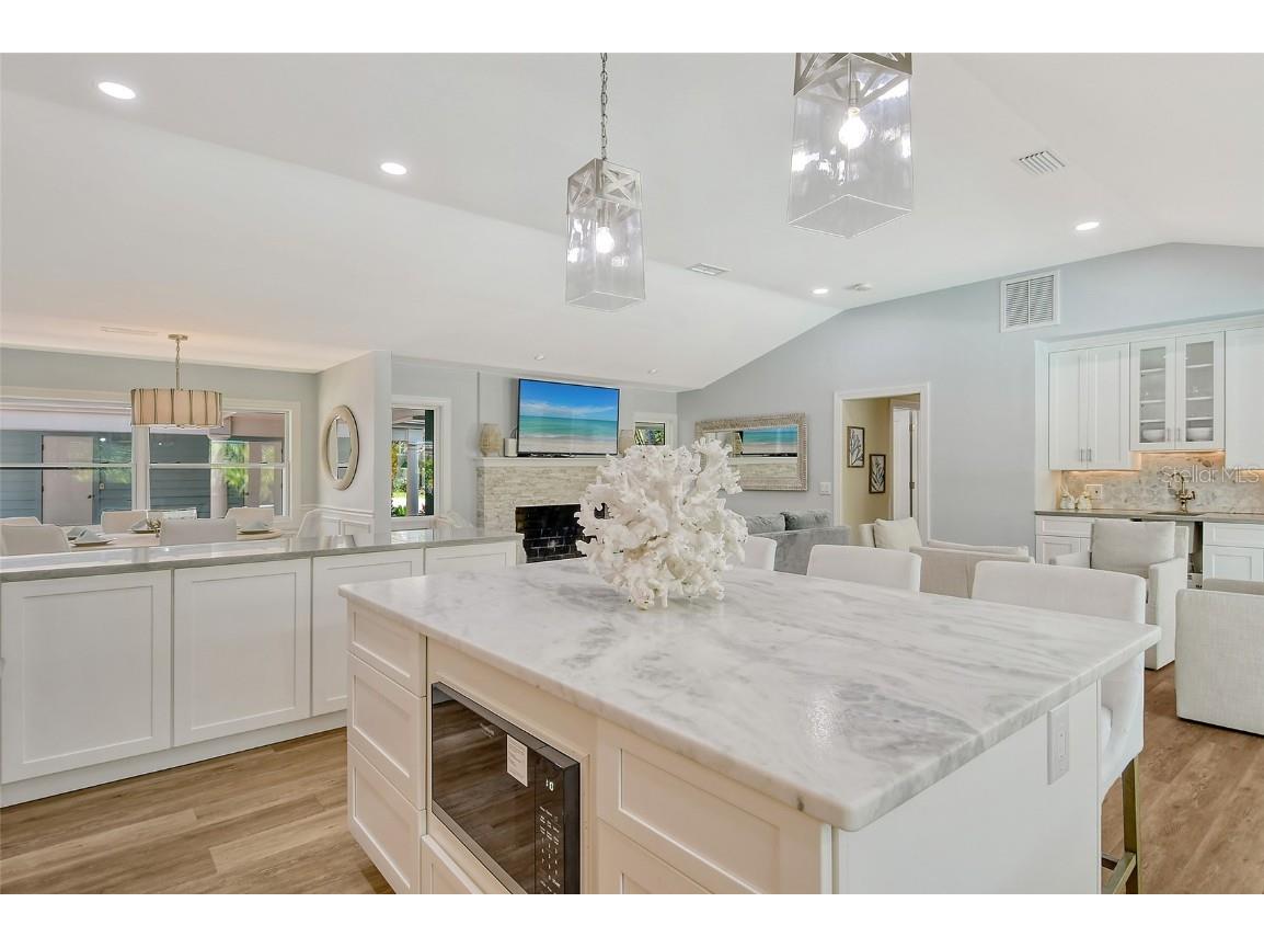 4852 Featherbed Lane Sarasota FL 34242 A4648921 image29