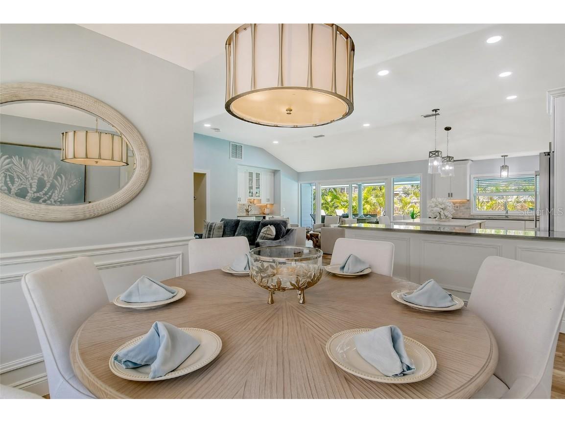 4852 Featherbed Lane Sarasota FL 34242 A4648921 image32