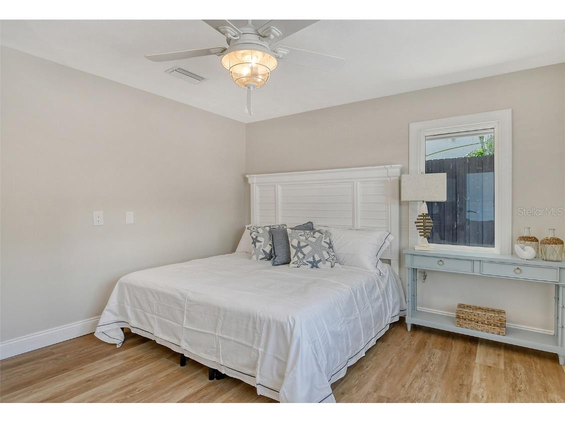4852 Featherbed Lane Sarasota FL 34242 A4648921 image47
