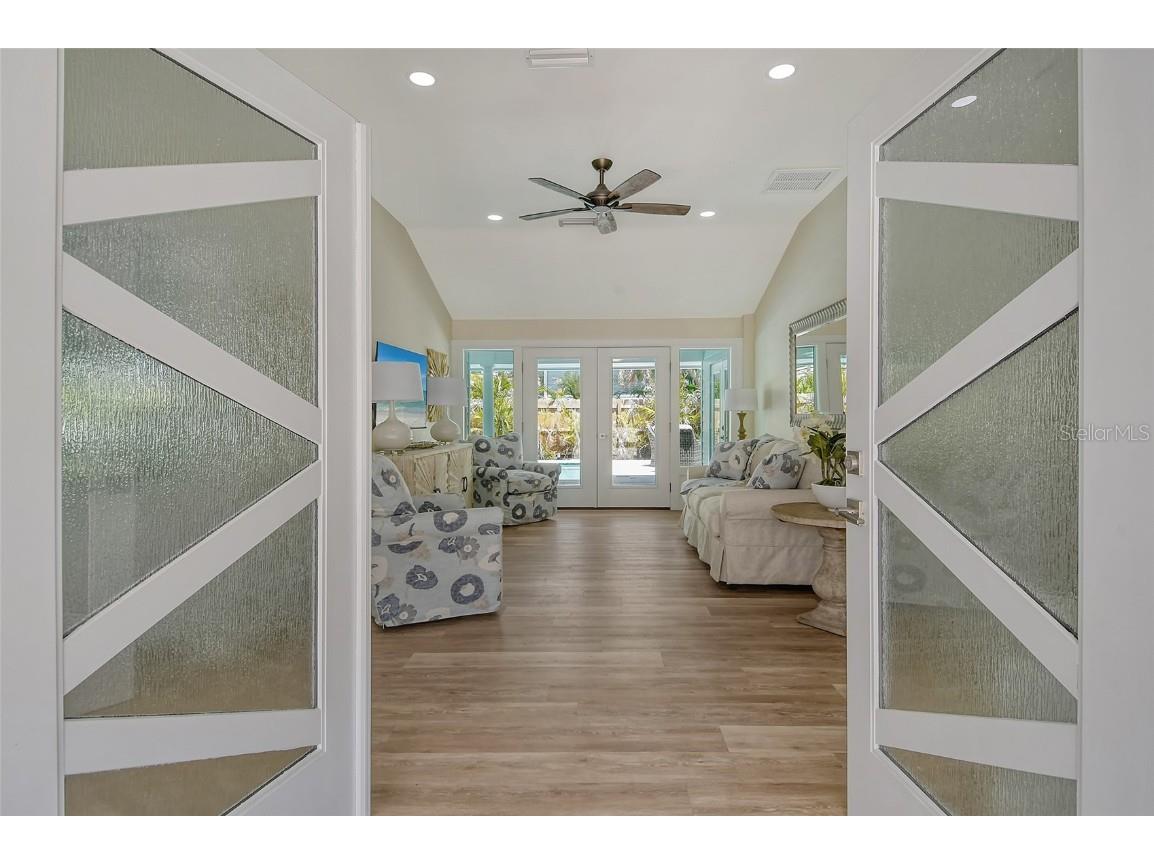 4852 Featherbed Lane Sarasota FL 34242 A4648921 image9
