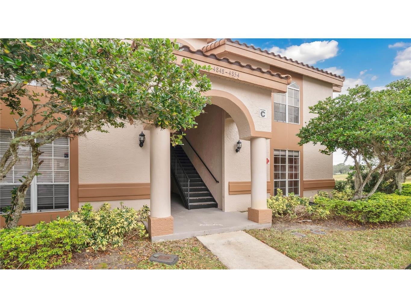 4852 Normandy Place #101 Orlando FL 32811 G5090220 image1