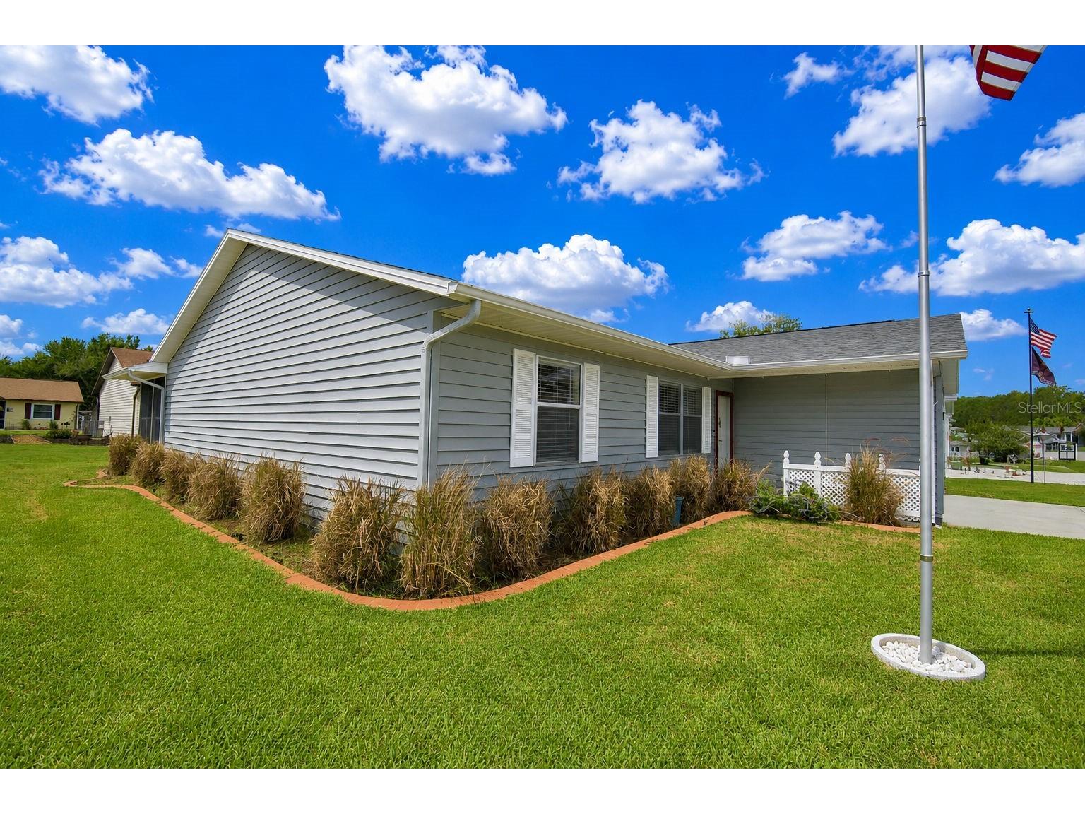 4853 Colonnades Circle E Lakeland FL 33811 L4962334 image3