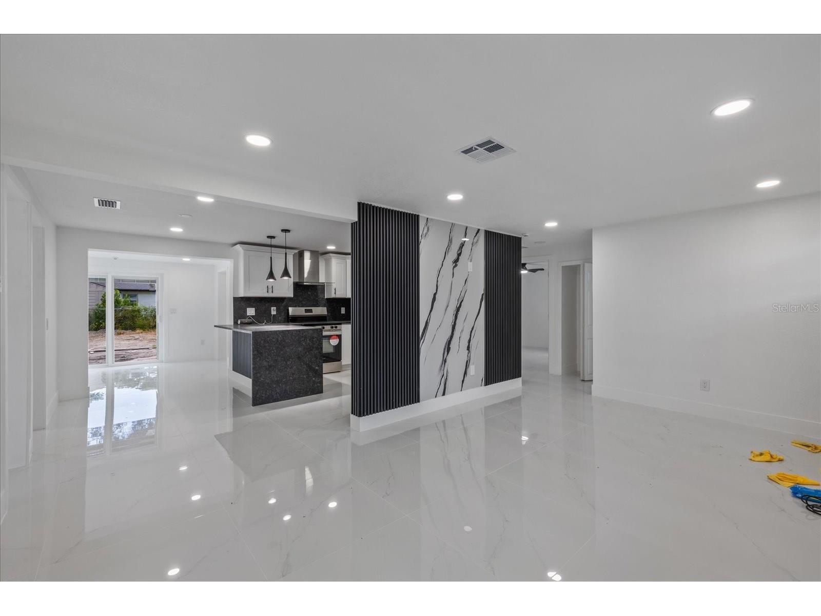 4853 Rosedale Lane Holiday FL 34690 TB8527736 image3