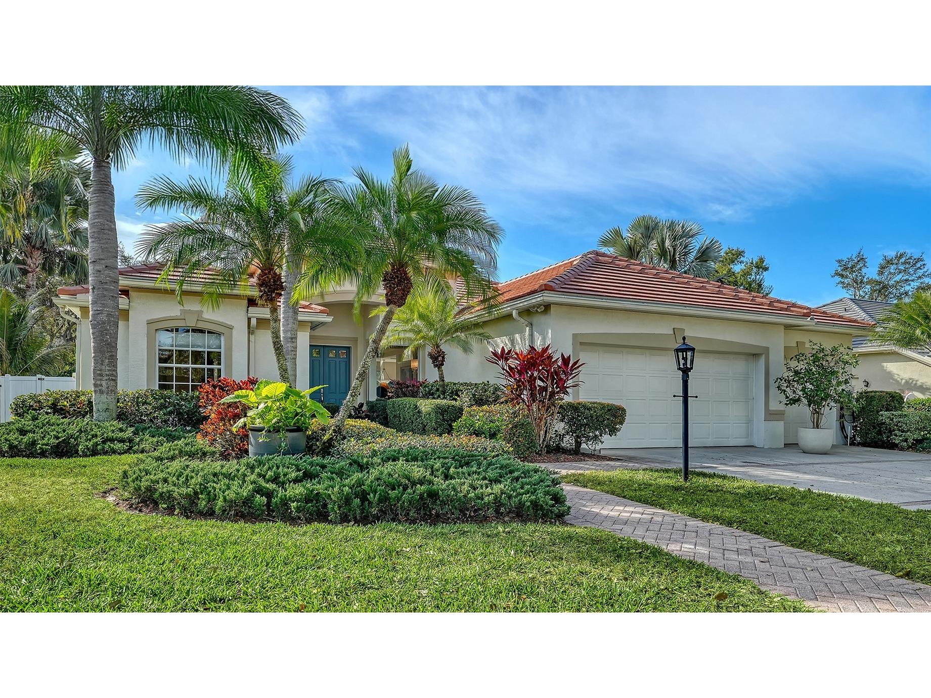 4855 Carrington Circle Sarasota FL 34243 A4678585 image1