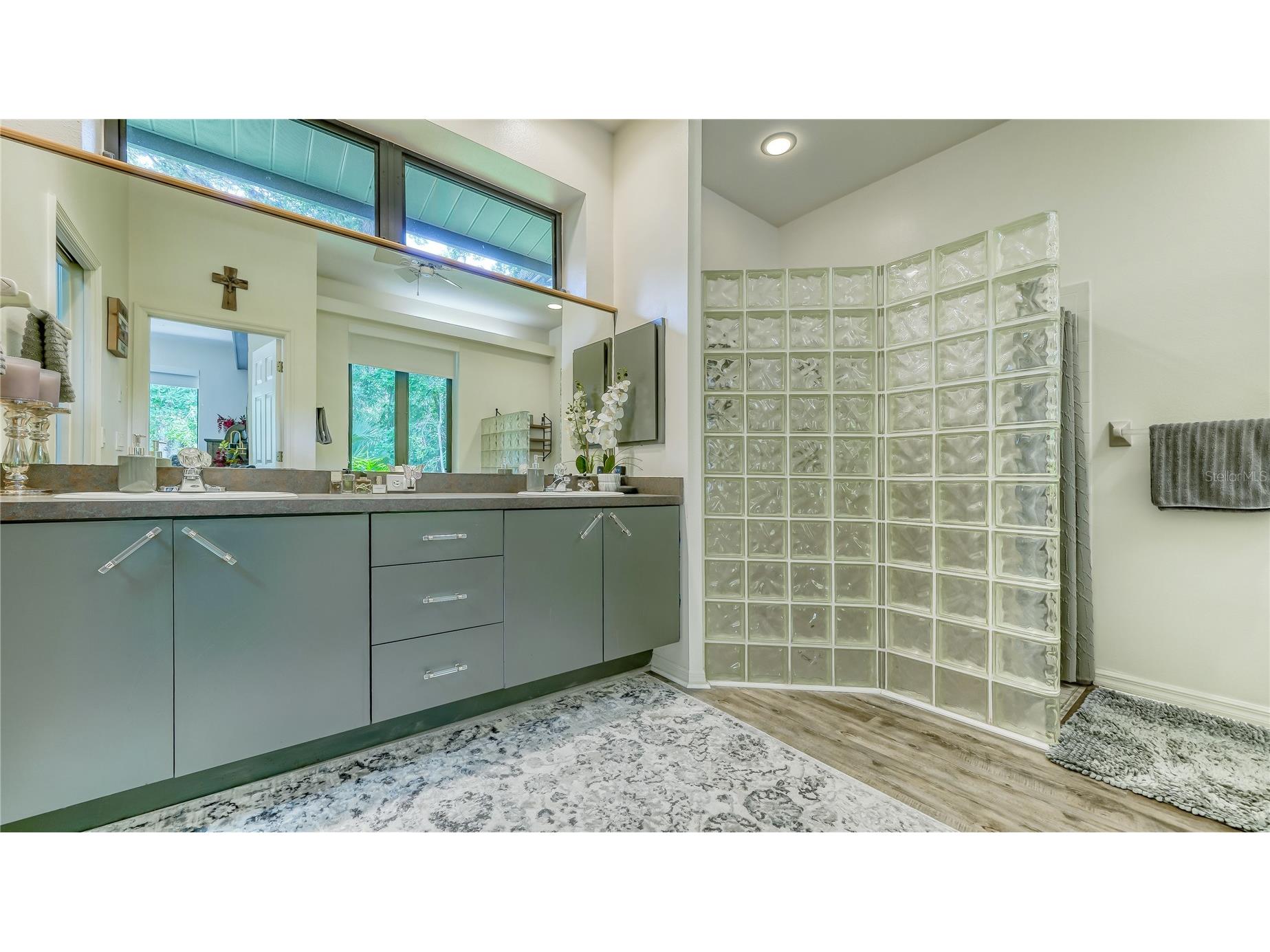 4855 Hoyer Drive Sarasota FL 34241 A4661458 image26