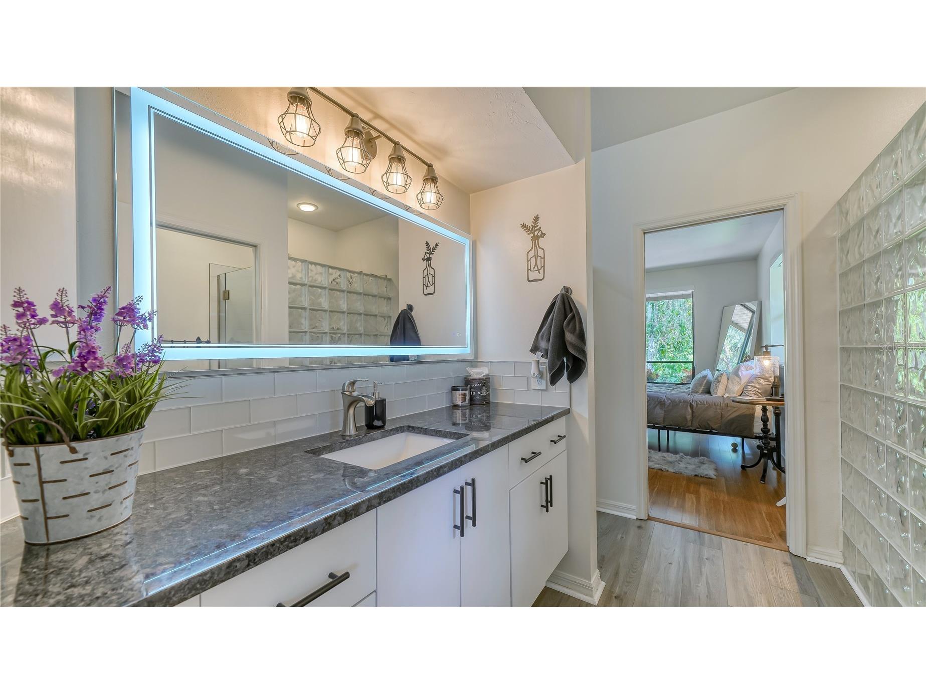 4855 Hoyer Drive Sarasota FL 34241 A4661458 image30