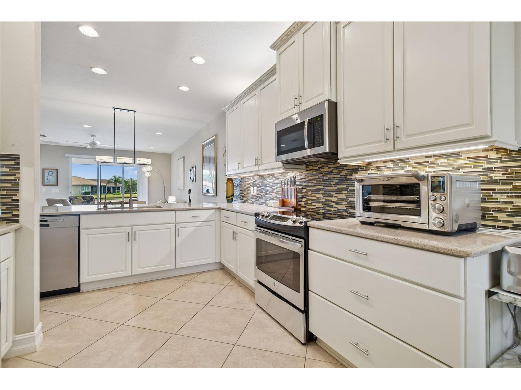 4856 Marble Springs Circle Wimauma FL 33598 TB8482762 image19
