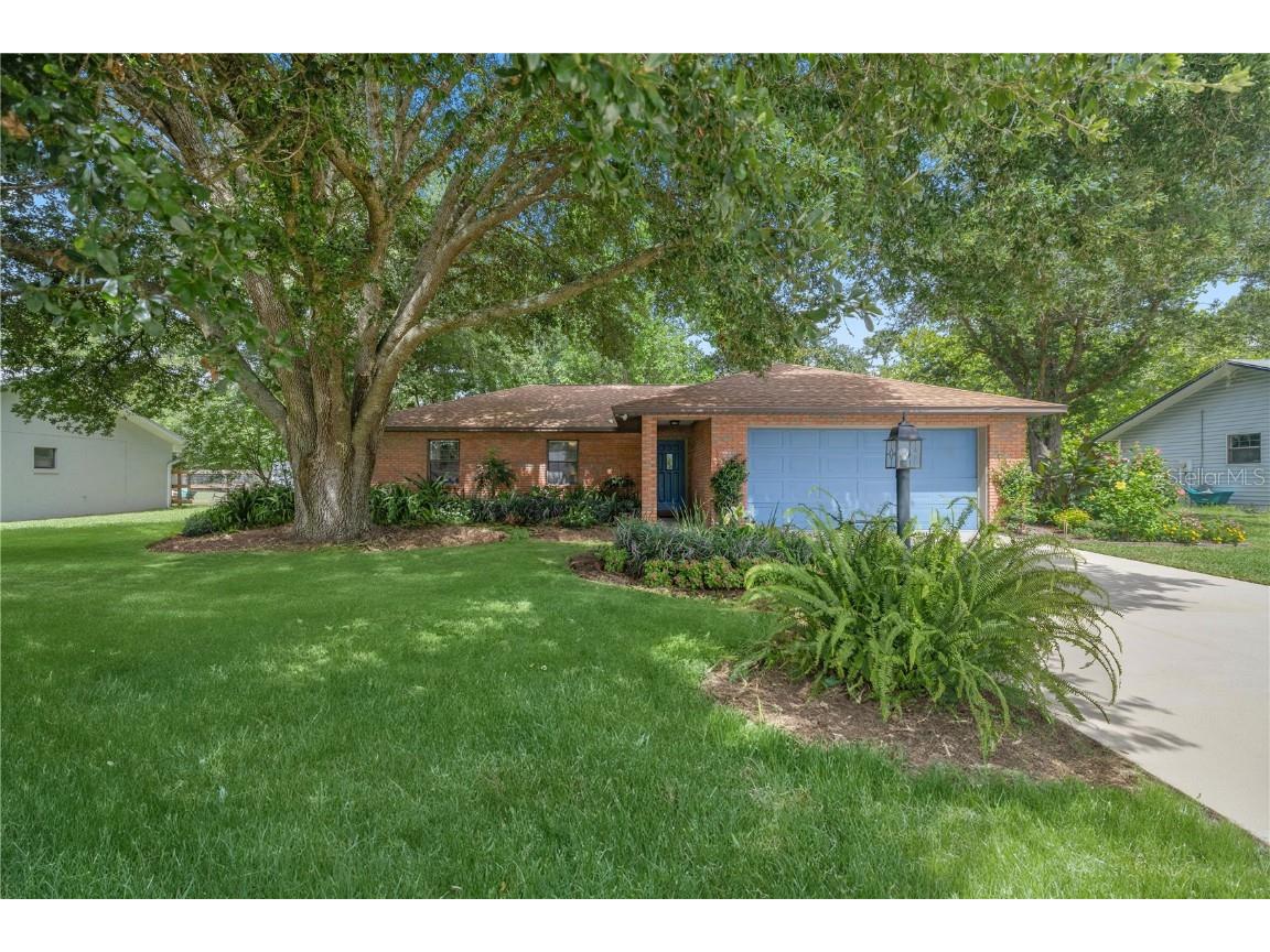 4856 NE 26th Terrace Ocala FL 34479 OM682177 image1