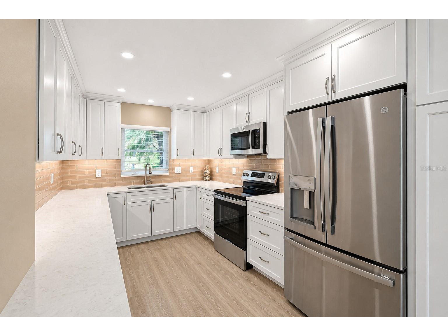 4857 Independence Drive Bradenton FL 34210 - SARASOTA BAY A4690616 image4