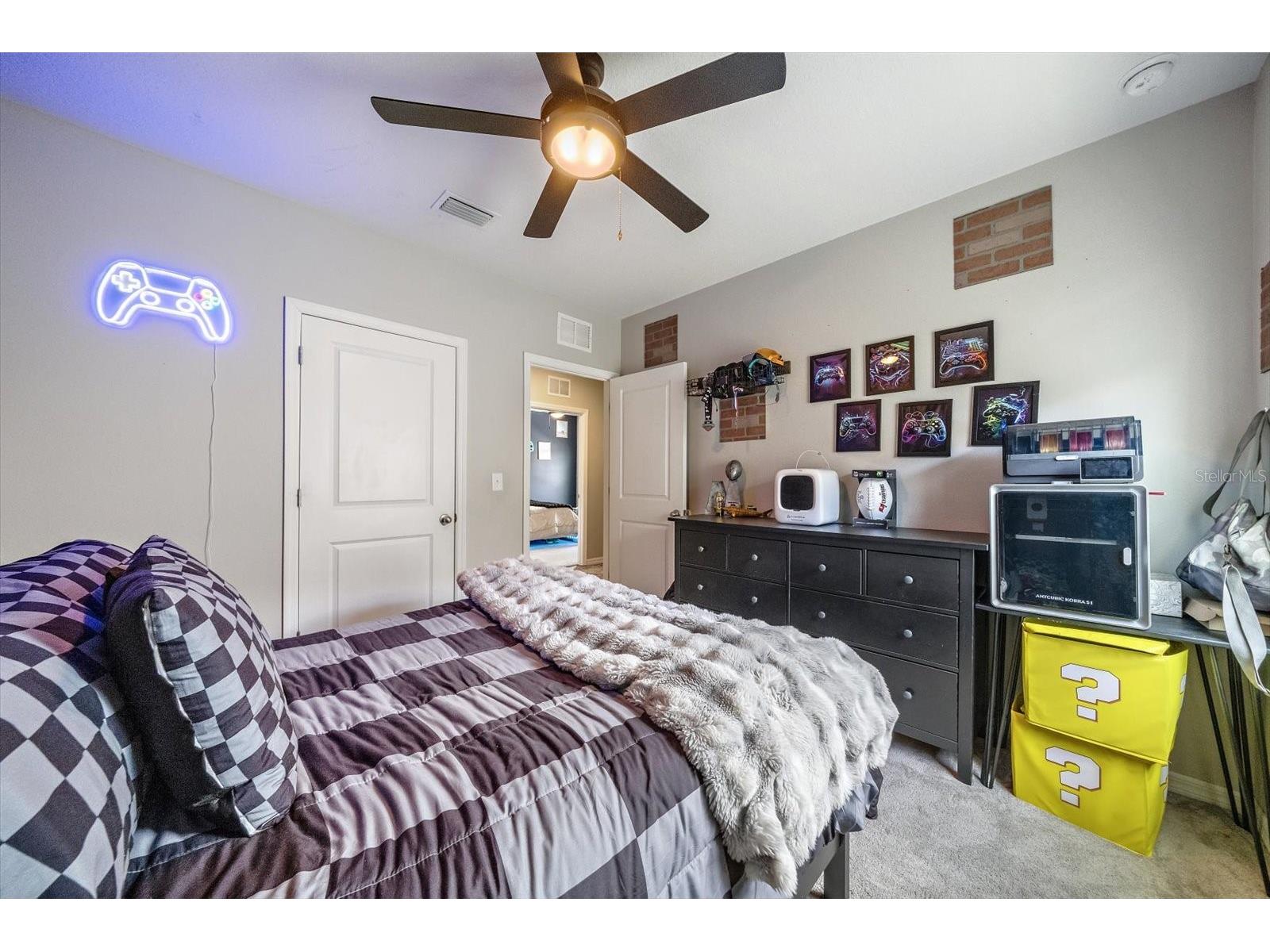 4857 Silver Topaz Street Sarasota FL 34233 A4693542 image33