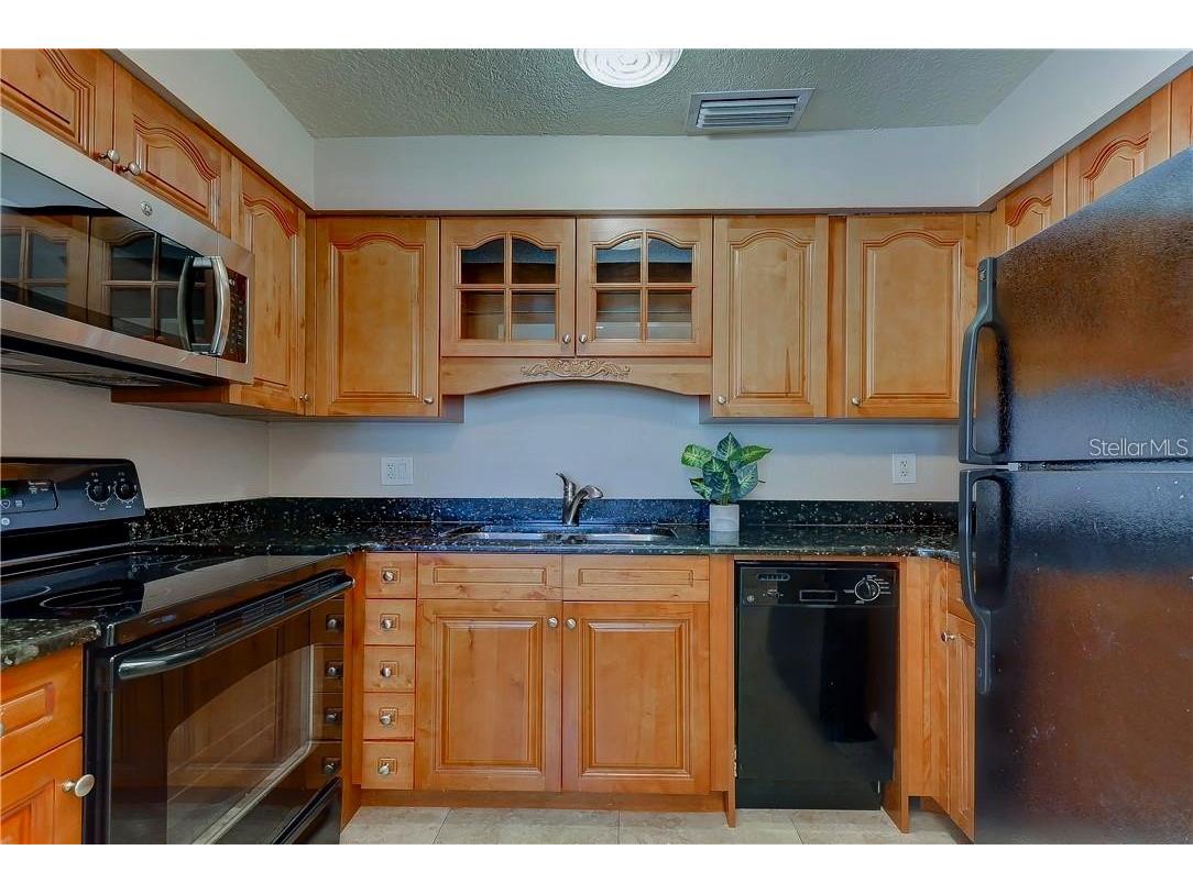 4859 Coquina Key Drive SE #C Saint Petersburg FL 33705 - TAMPA BAY TB8424232 image6