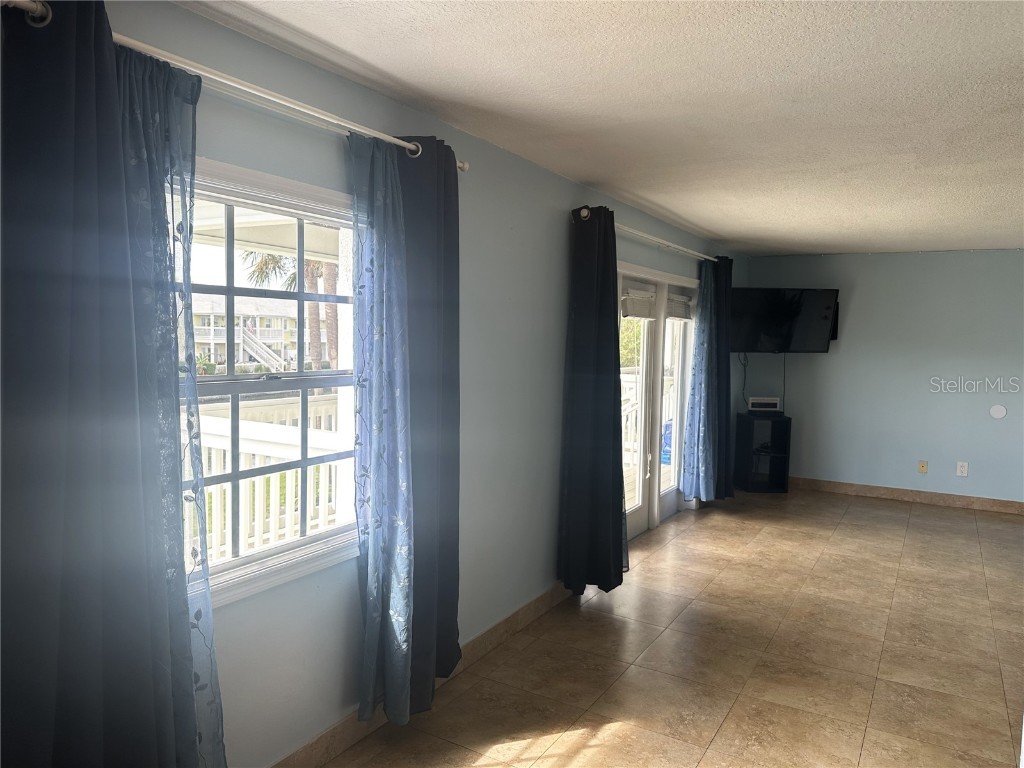 4859 Coquina Key Drive SE #C Saint Petersburg FL 33705 - TAMPA BAY TB8424232 image7