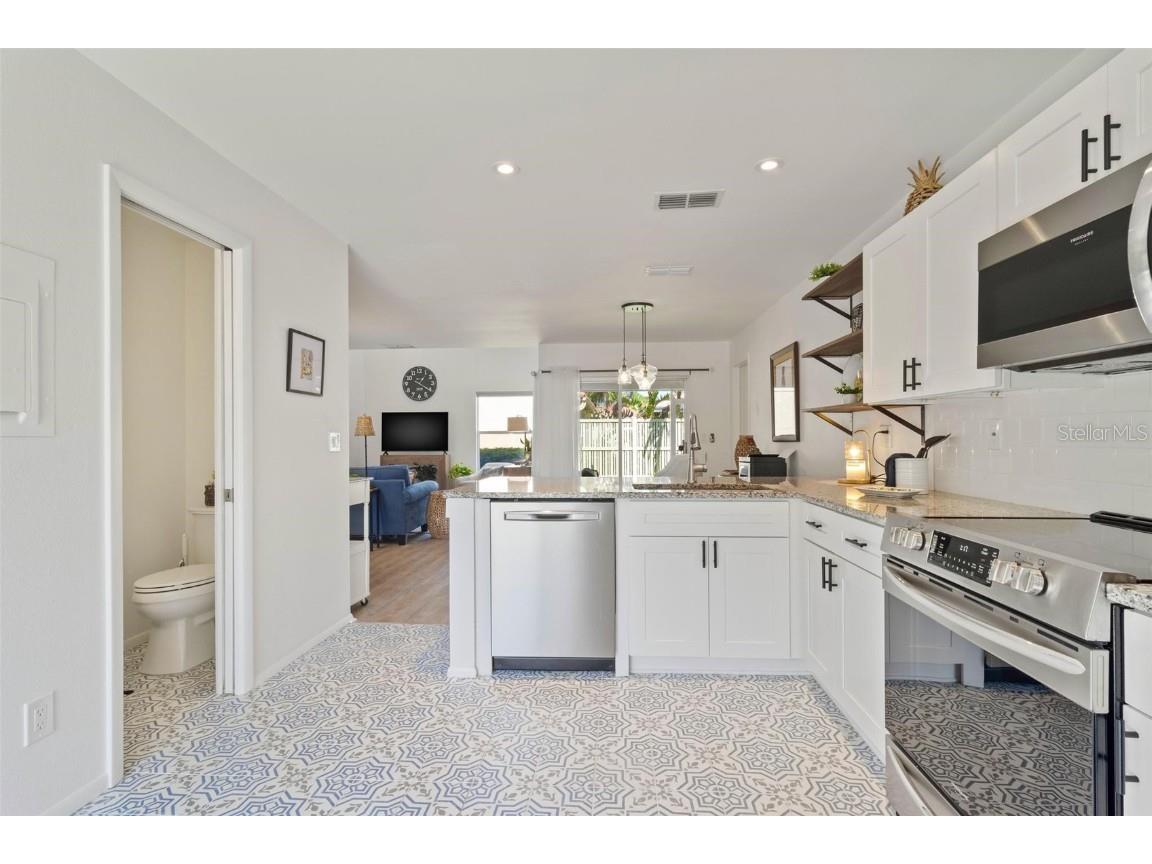 4859 Napoli Court NE #4859 Saint Petersburg FL 33703 TB8367348 image14