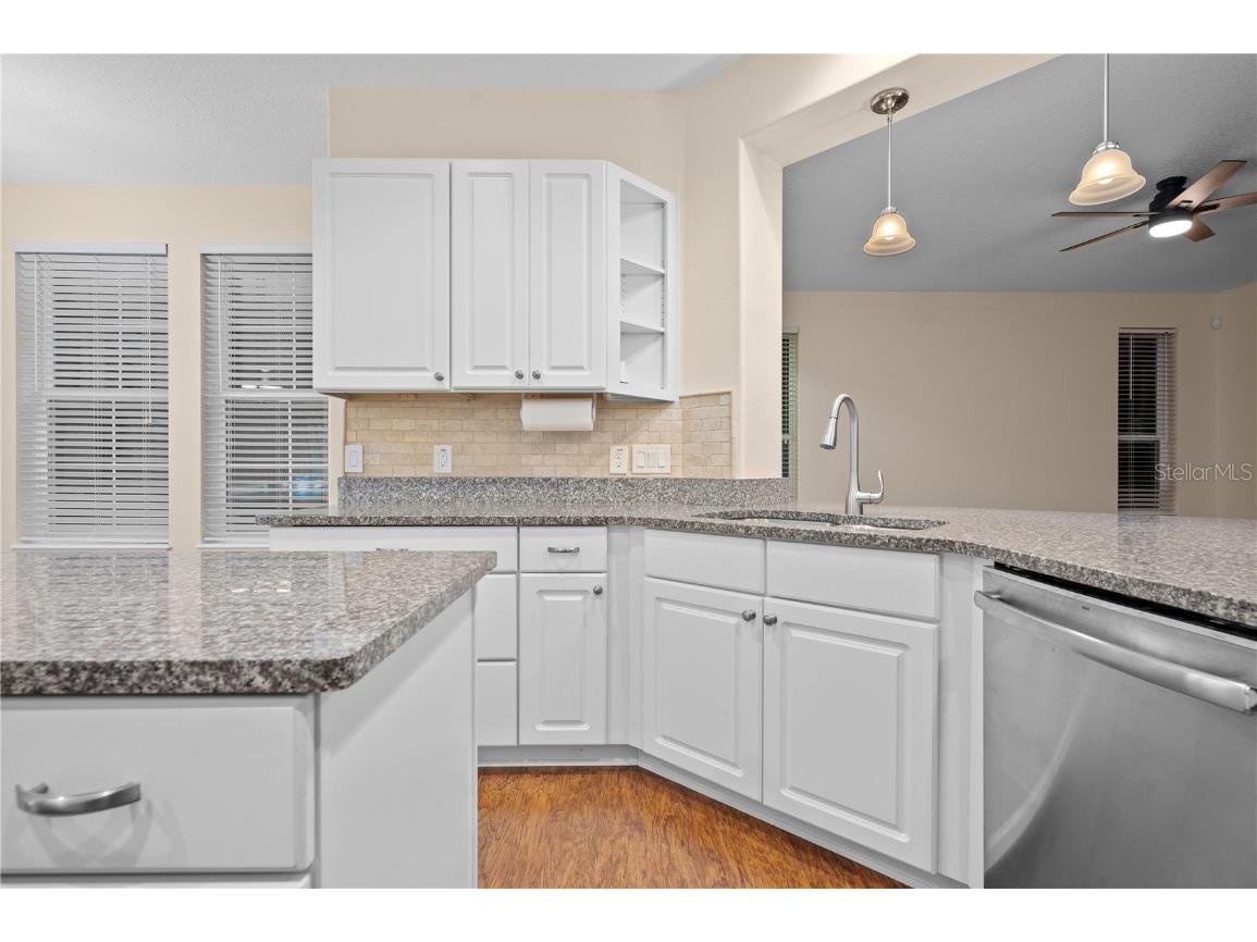 4859 NW 35th Lane Road Ocala FL 34482 V4939702 image16