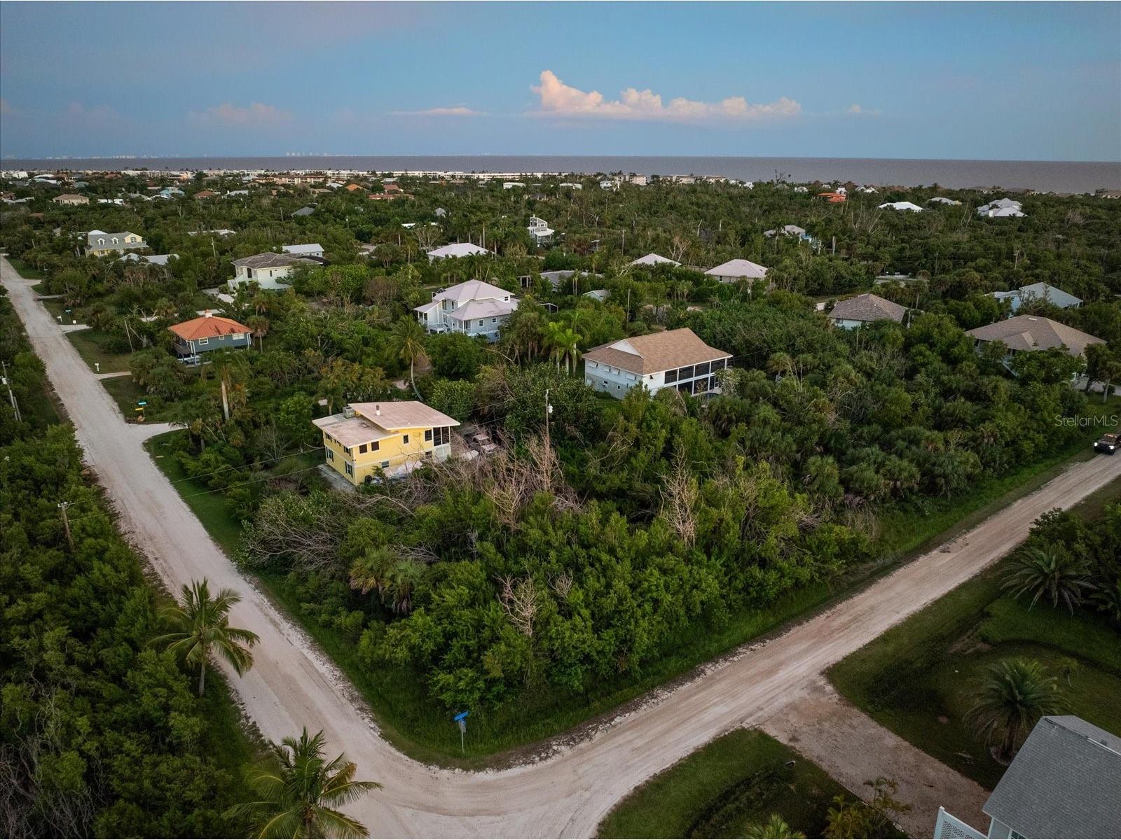 486 Ponce De Leon Road Sanibel FL 33957 TB8459079 image5