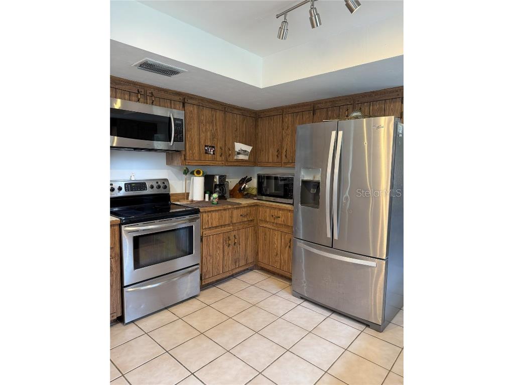 486 S Us Highway 1 #486 & 470 Oak Hill FL 32759 FC309635 image10