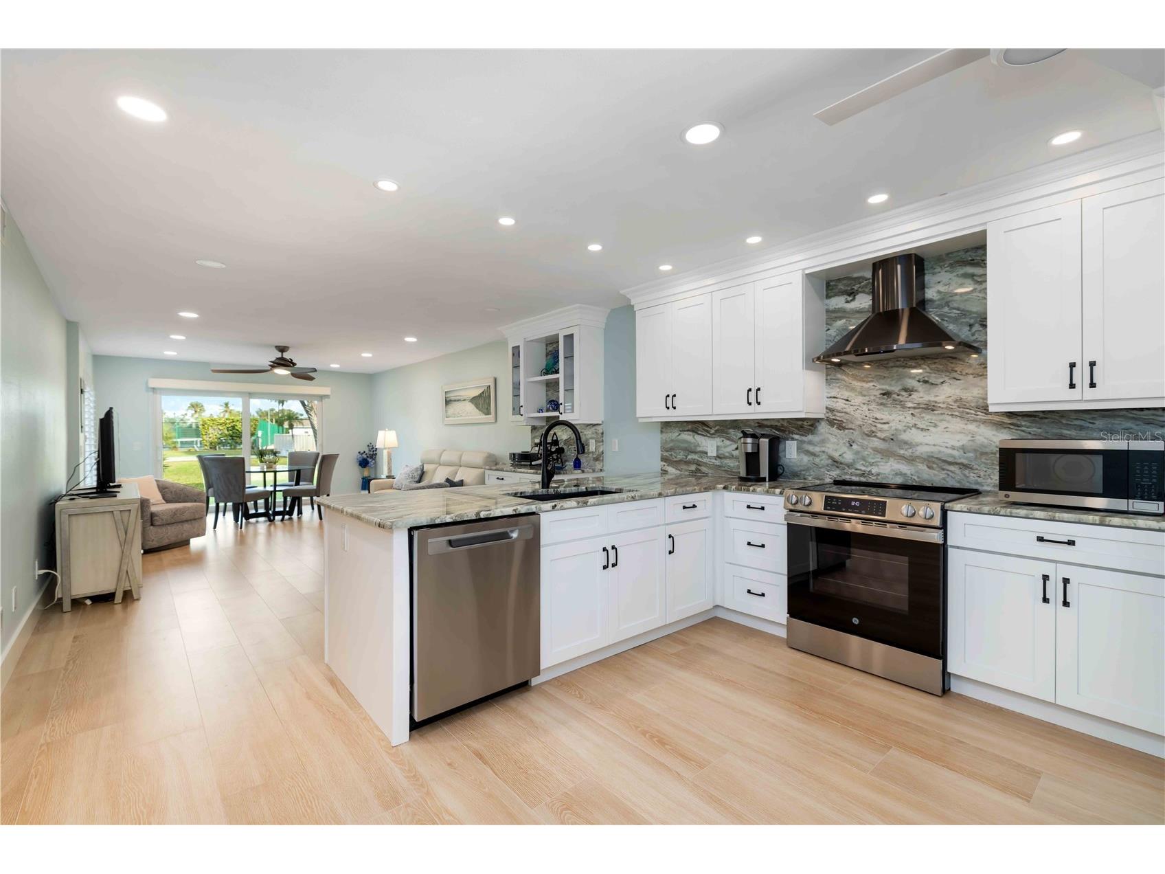 4860 Gulf Of Mexico Drive #VILLA 13 Longboat Key FL 34228 A4673141 image3
