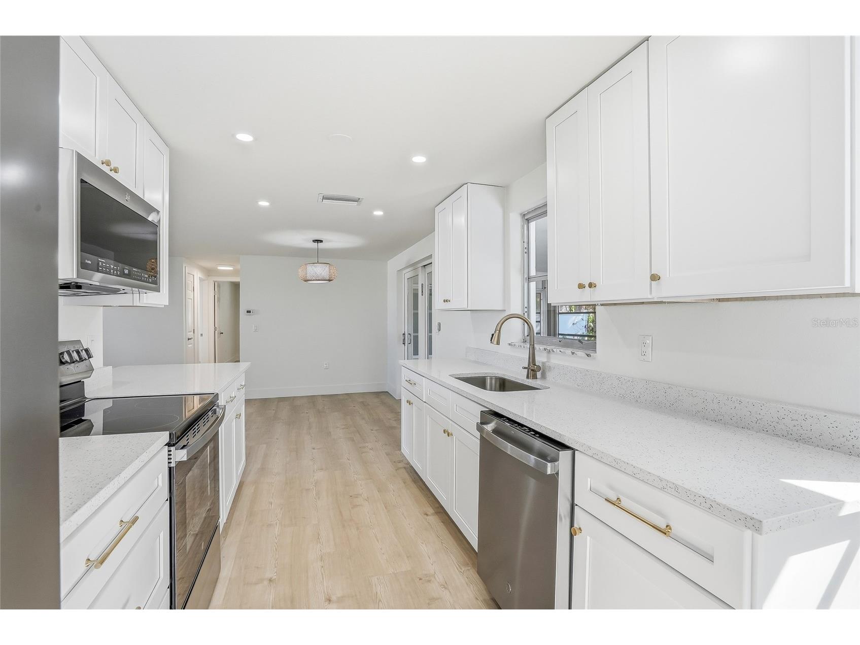 4860 Shell Stream Boulevard New Port Richey FL 34652 TB8475176 image15