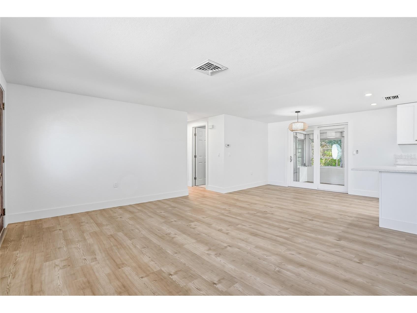 4860 Shell Stream Boulevard New Port Richey FL 34652 TB8475176 image5