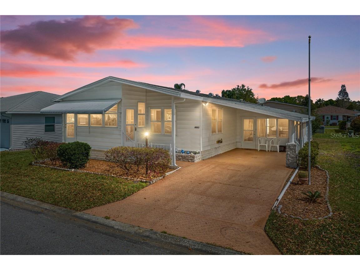 4862 Colonnades Club Boulevard Lakeland FL 33811 L4935652 image1