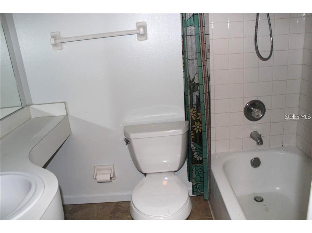 4863 W Mcelroy Avenue #G204 Tampa FL 33611 TB8423708 image12