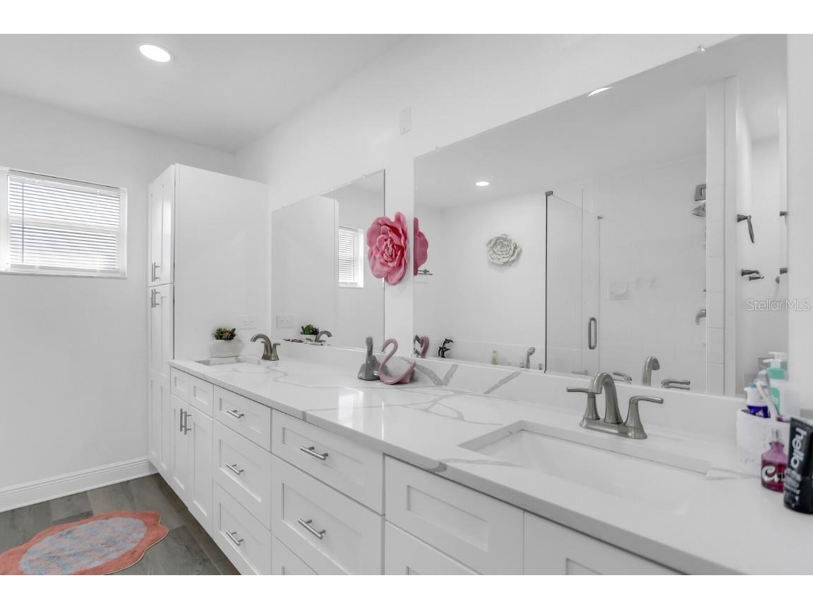 4864 Lake Charles Drive N Kenneth City FL 33709 TB8437285 image25