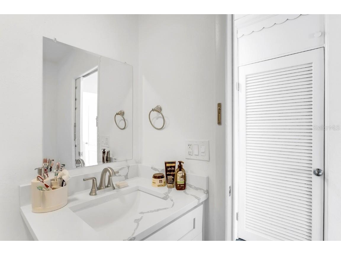 4864 Lake Charles Drive N Kenneth City FL 33709 TB8437285 image30