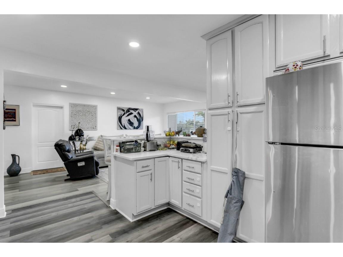 4864 Lake Charles Drive N Kenneth City FL 33709 TB8437285 image8