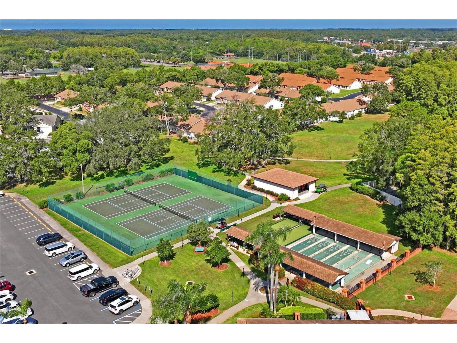 4866 Enfield Court #17 New Port Richey FL 34655 W7886212 image32