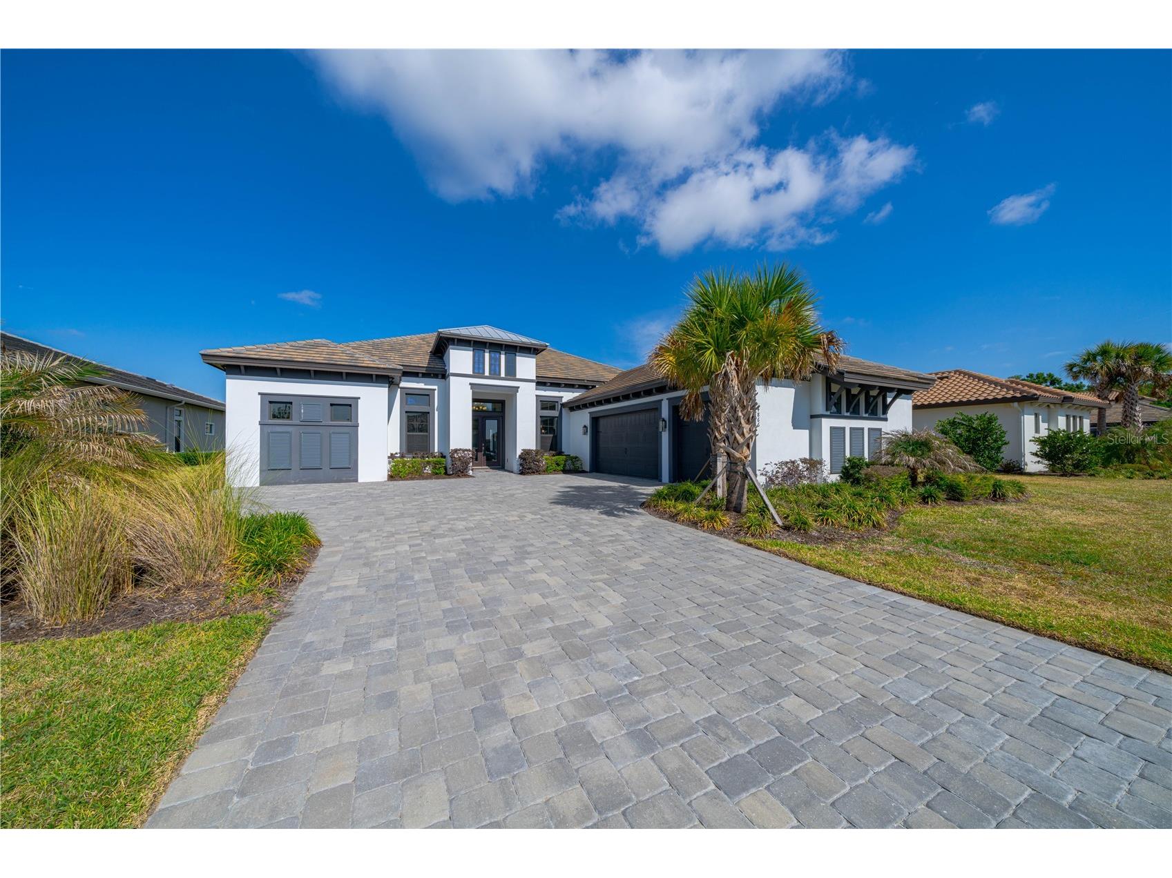 4866 Freccia Loop Wesley Chapel FL 33543 TB8505403 image1