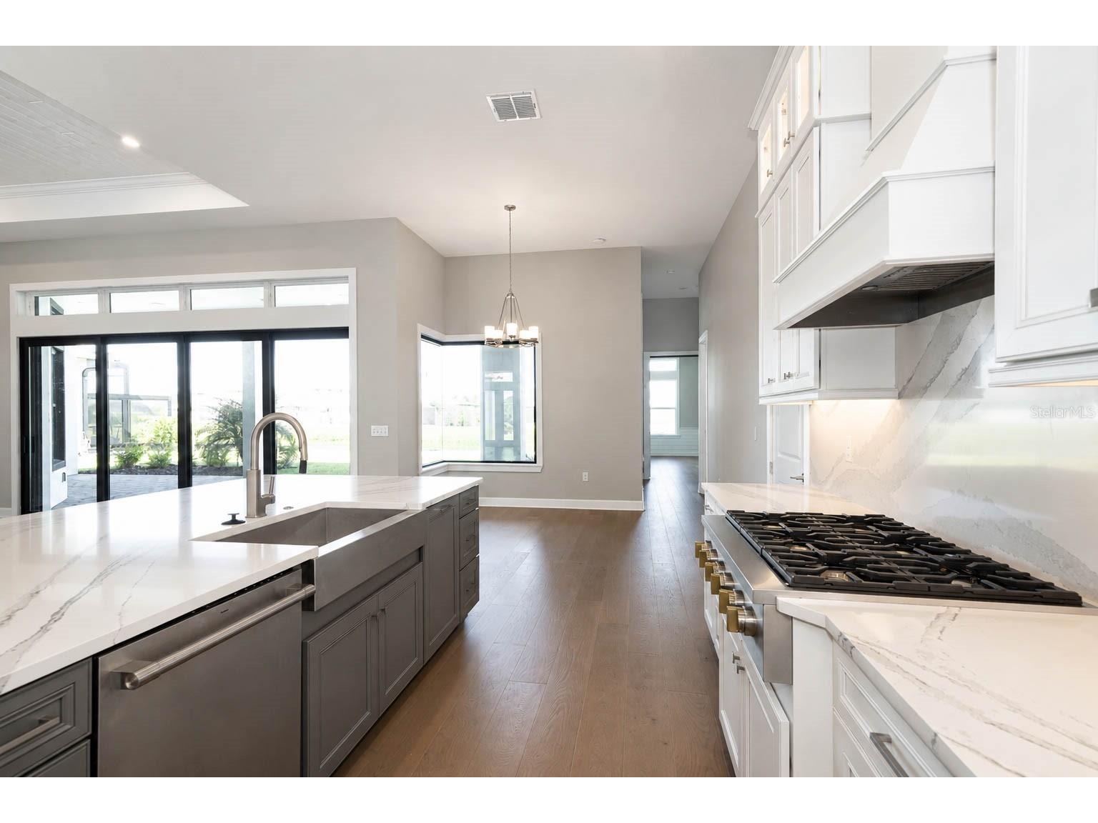 4866 Freccia Loop Wesley Chapel FL 33543 TB8505403 image10