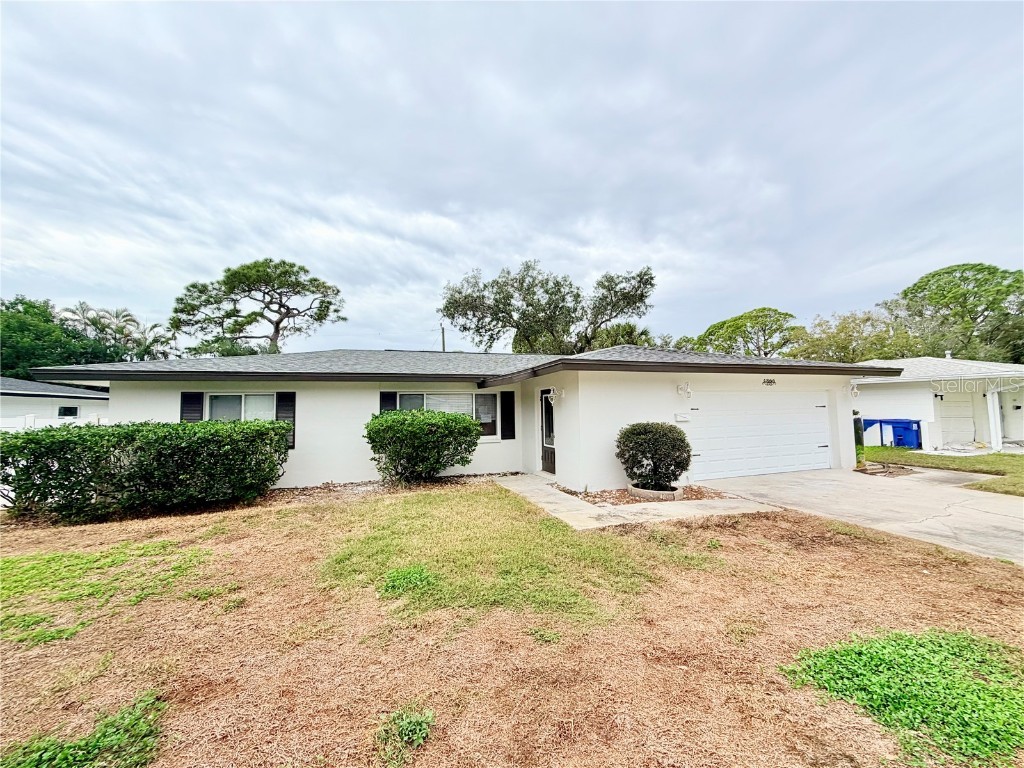 4866 Huntington Street NE Saint Petersburg FL 33703 TB8457817 image1