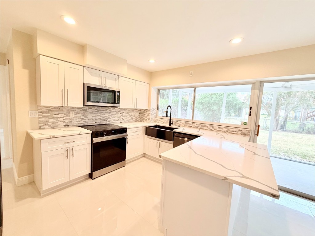 4866 Huntington Street NE Saint Petersburg FL 33703 TB8457817 image13