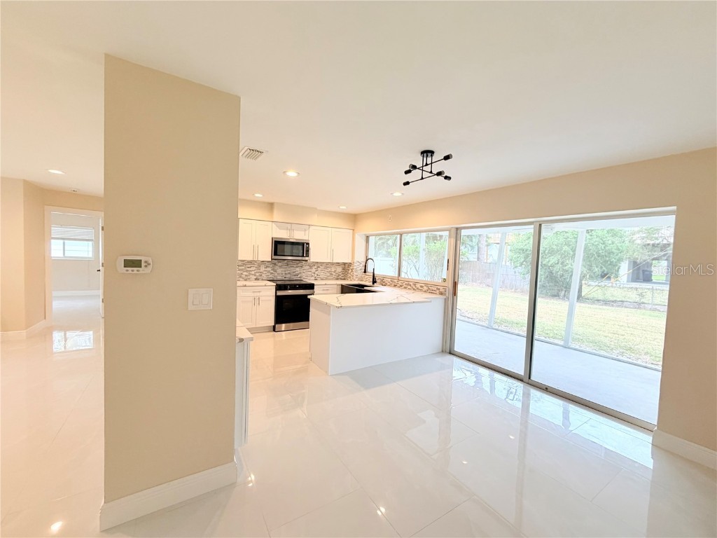 4866 Huntington Street NE Saint Petersburg FL 33703 TB8457817 image18