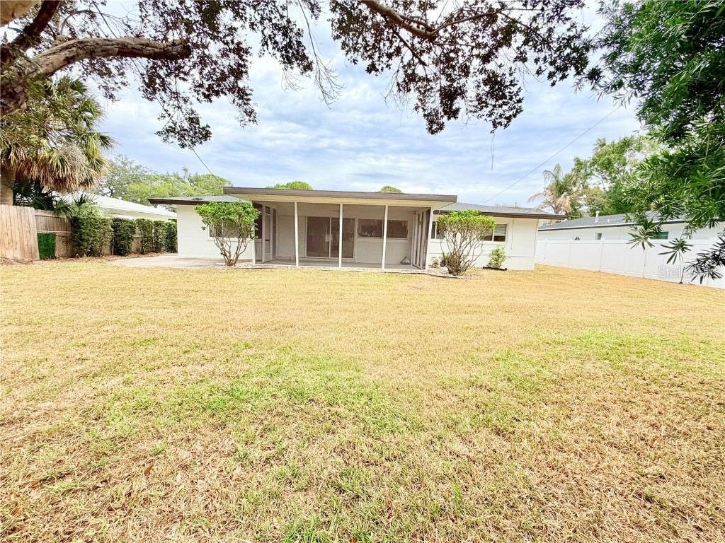 4866 Huntington Street NE Saint Petersburg FL 33703 TB8457817 image24