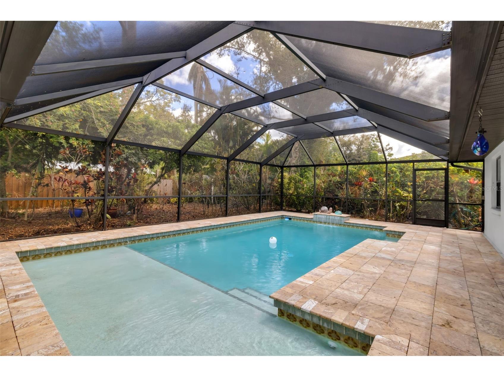 4867 Huntleigh Drive Sarasota FL 34233 A4685110 image3