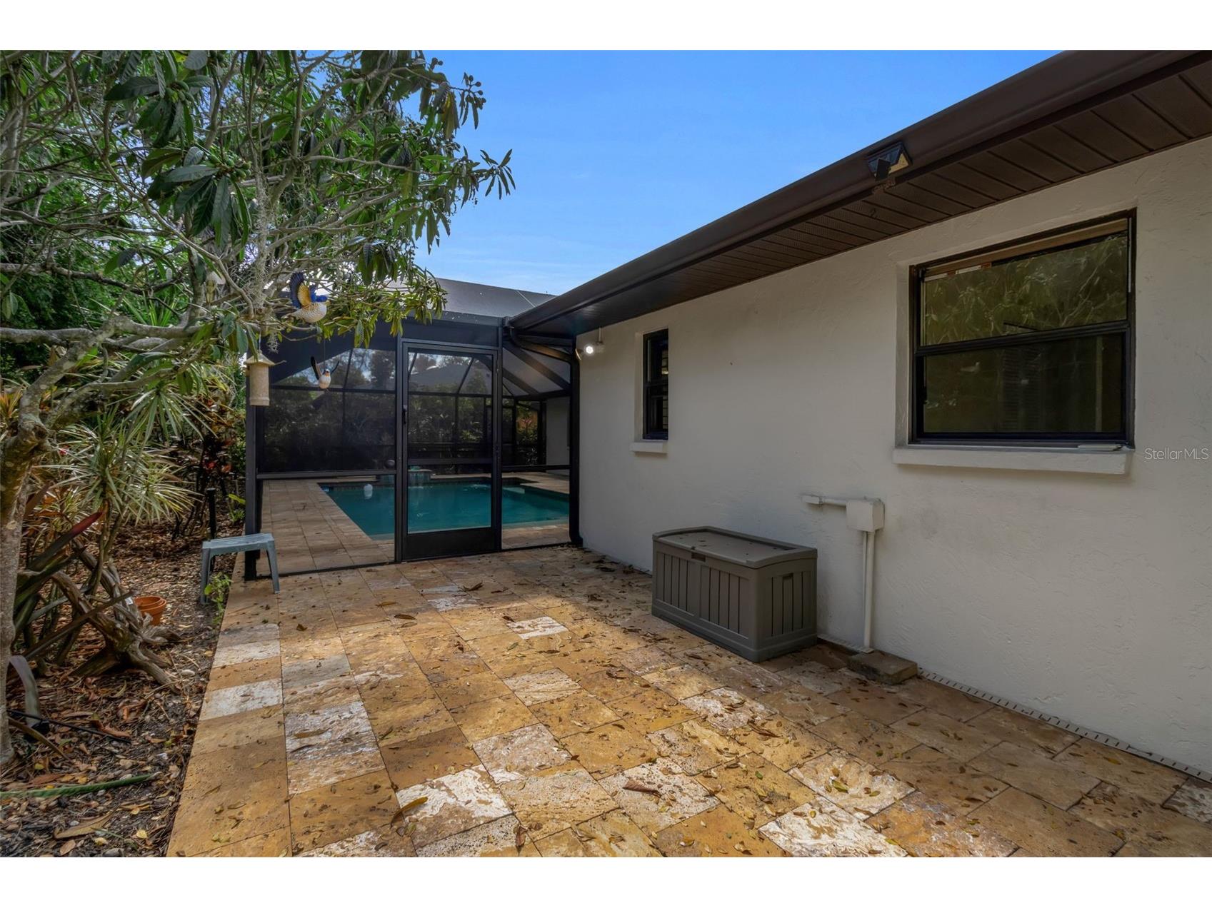 4867 Huntleigh Drive Sarasota FL 34233 A4685110 image6