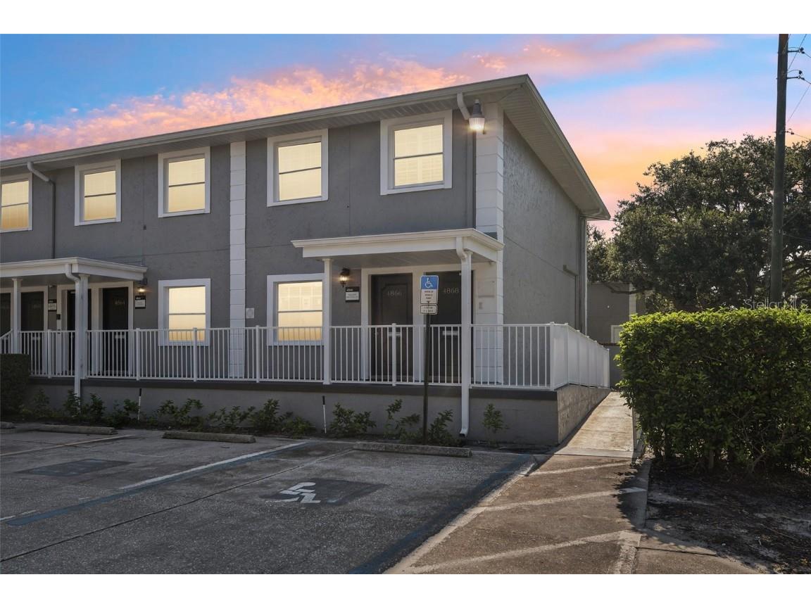 4868 W Gandy Boulevard #C28 & C29 Tampa FL 33611 TB8437330 image1