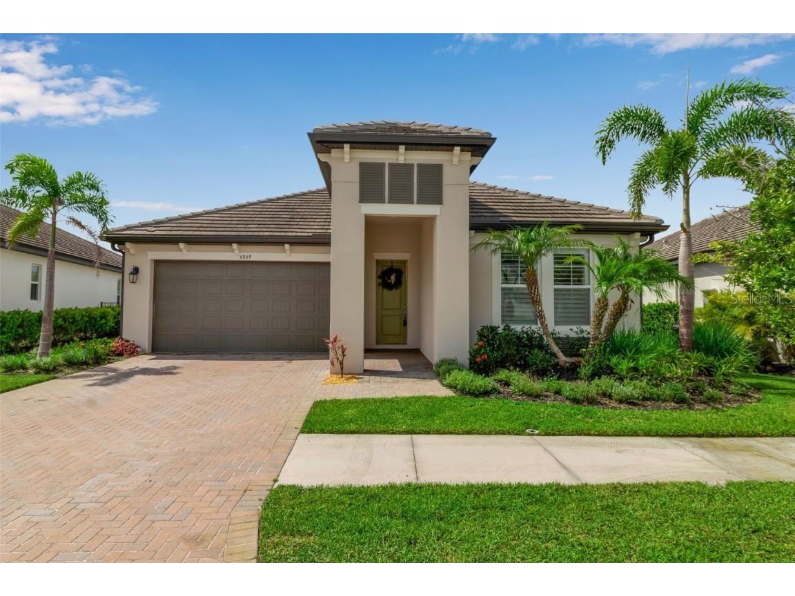 4869 Antrim Drive Sarasota FL 34240 A4655123 image1
