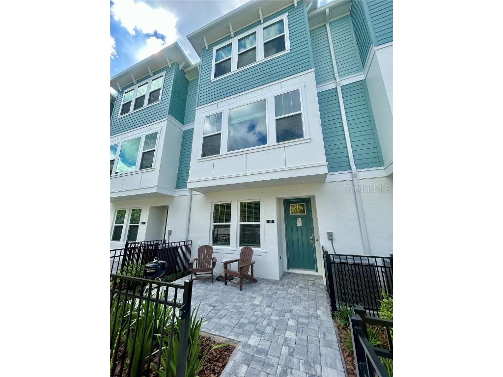 487 31st Way N Saint Petersburg FL 33713 TB8413881 image1