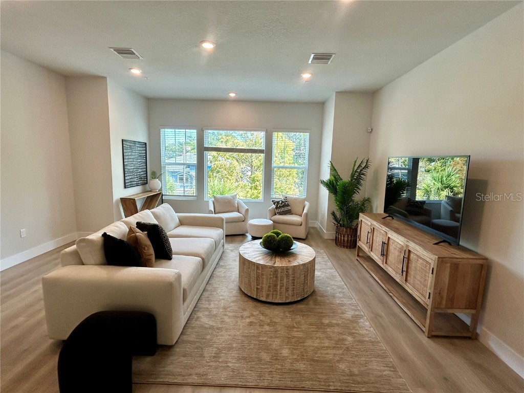 487 31st Way N Saint Petersburg FL 33713 TB8413881 image16