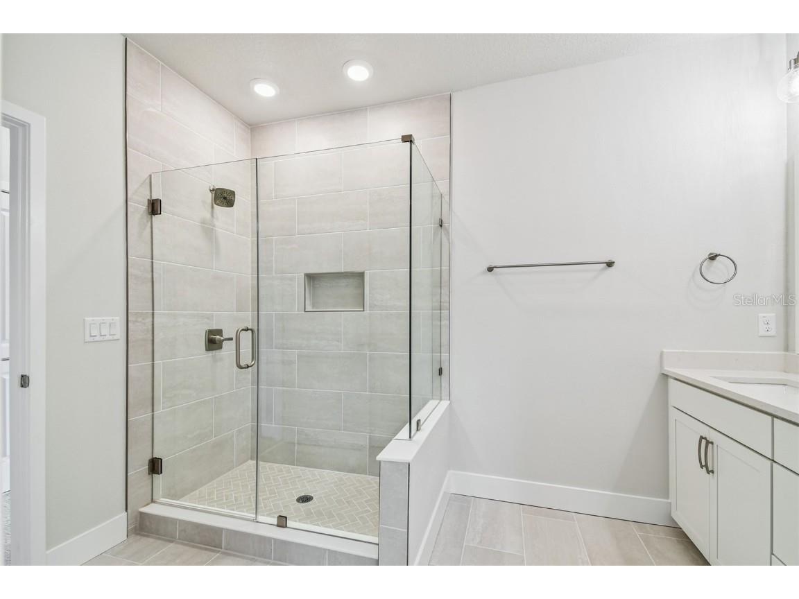 487 31st Way N Saint Petersburg FL 33713 TB8413881 image25