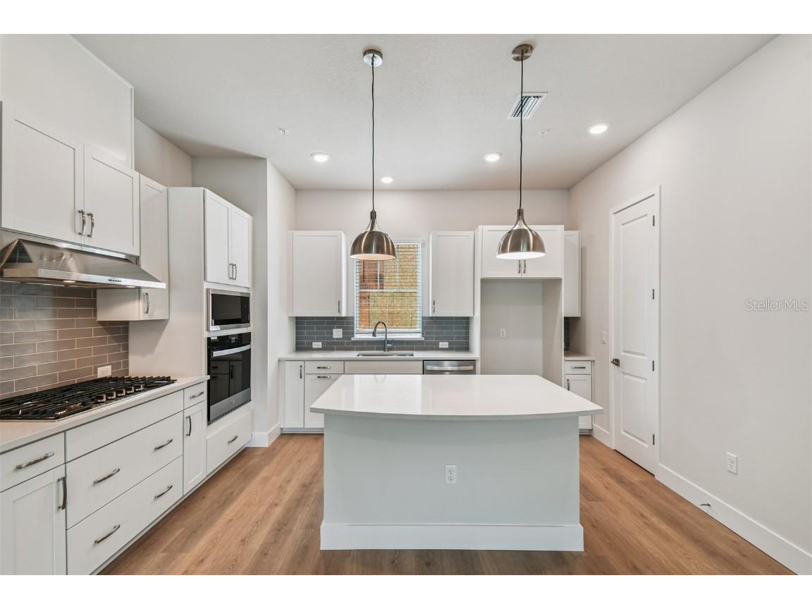 487 31st Way N Saint Petersburg FL 33713 TB8413881 image8