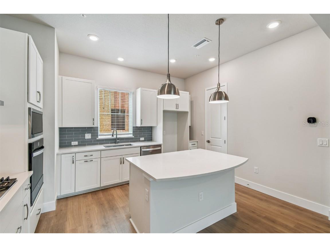 487 31st Way N Saint Petersburg FL 33713 TB8413881 image9